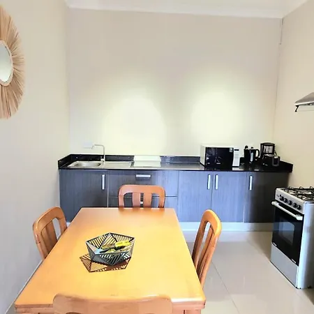 Number 7, 2Nd Floor, Pebble Bay Apartments With Garden View Grand Baie Exterior photo