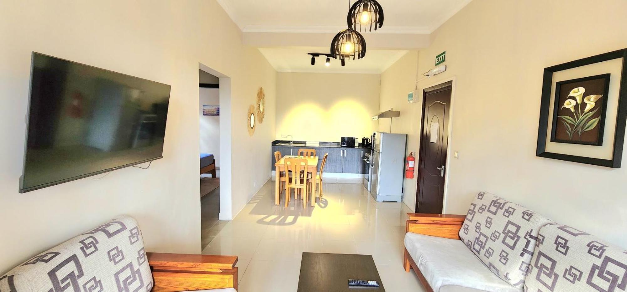 Apartment Number 7, 2nd Floor, Pebble Bay With Garden View *