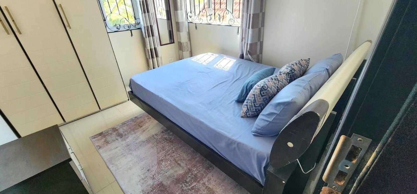 Number 7, 2nd Floor, Pebble Bay With Garden View Apartment *